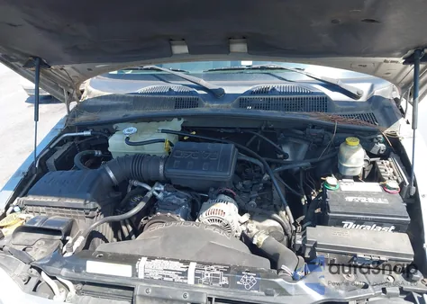 2002 Jeep Liberty Limited Edition из США, поврежденный, VIN 1J4GL58K92W214908